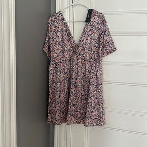 Lulus with tag floral shirt